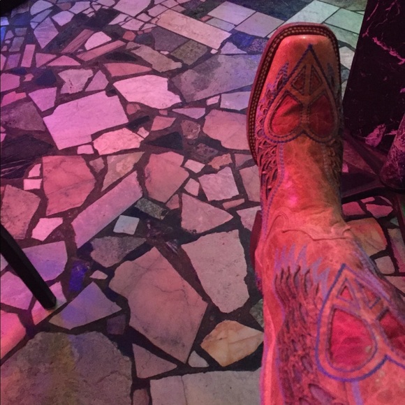 Meet your Posher, Debra - Picture 1 of 1